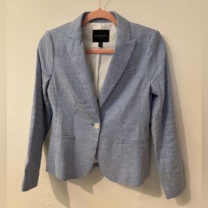 NWOT Banana Republic Washable Light Blue Classic-Fit Blazer in Size 2P